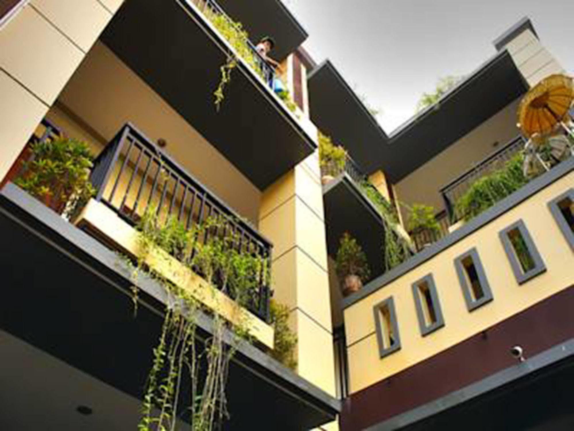 Graha Chania Legian Kuta Lombok Exteriör bild