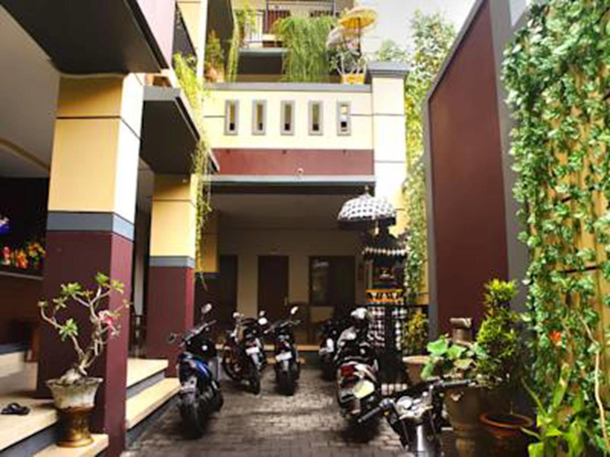 Graha Chania Legian Kuta Lombok Exteriör bild